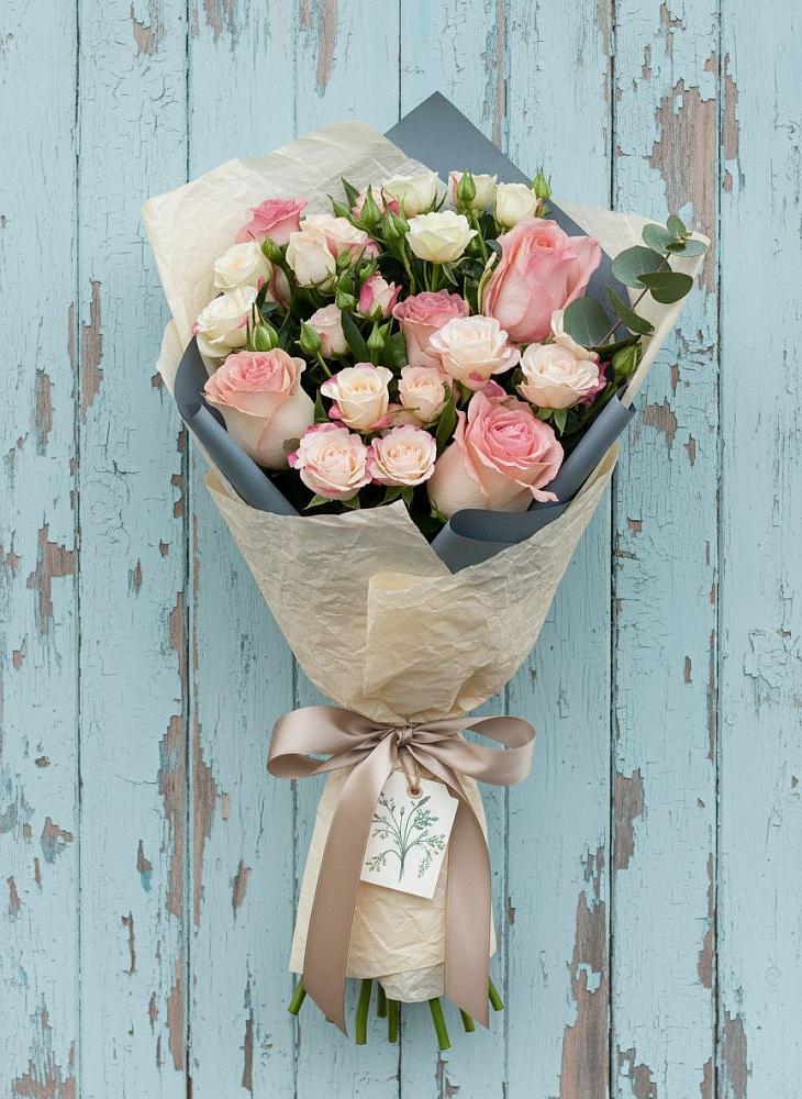 Букет цветов из: Розы в Мариинске