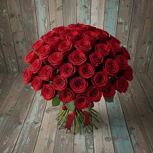 Букет 55 Красных роз Фридом #REPLACE_PRED# Мариинске