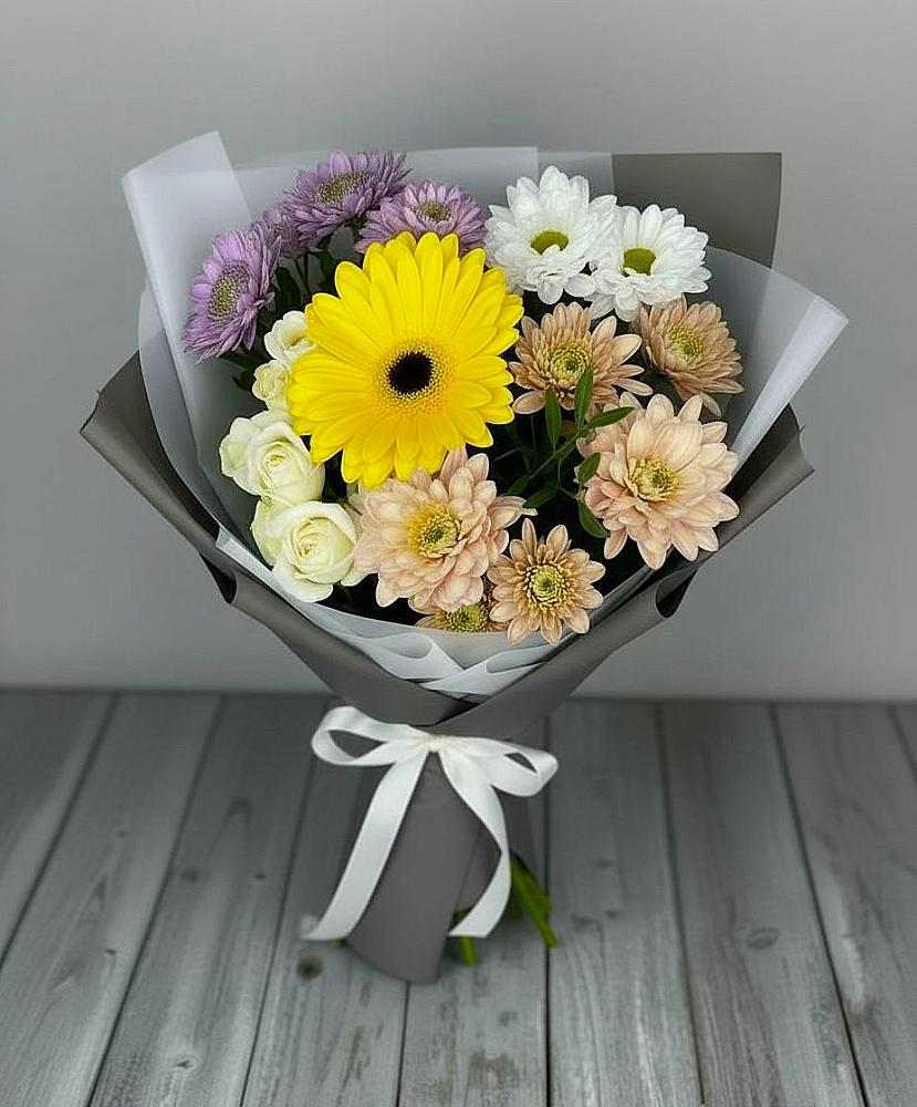 Букет цветов из: Розы, Герберы и Хризантемы в Мариинске