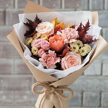 Букет цветов из:  Гвоздики, Хризантемы и Розы в Мариинске
