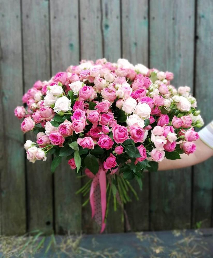 Букет Розовые кустовые розы Натали и Лав Лидия в Мариинске