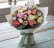 Букет цветов из:  Розы, Лизиантусы и Гвоздики #REPLACE_PRED# Мариинске