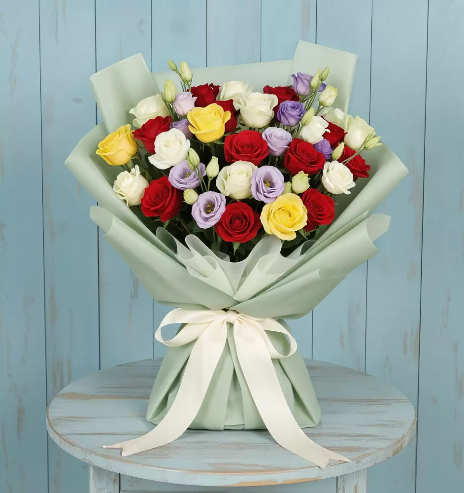 Букет цветов из: Розы в Мариинске