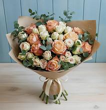 Букет цветов из:  Альстромерии и Розы в Мариинске